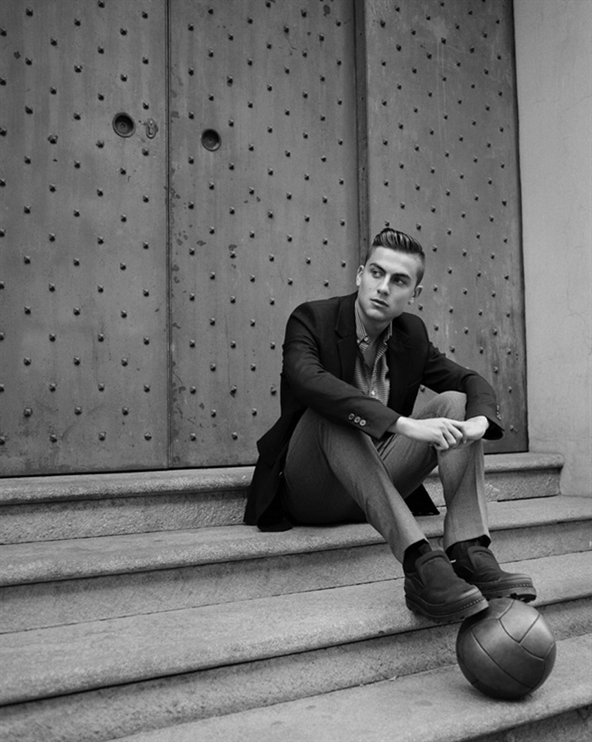 CoqCreative power by ProductionLink s.r.l. L-Uomo-Vogue-Paulo-Dybala L-Uomo-Vogue-Paulo-Dybala  L-Uomo-Vogue-Paulo-Dybala
