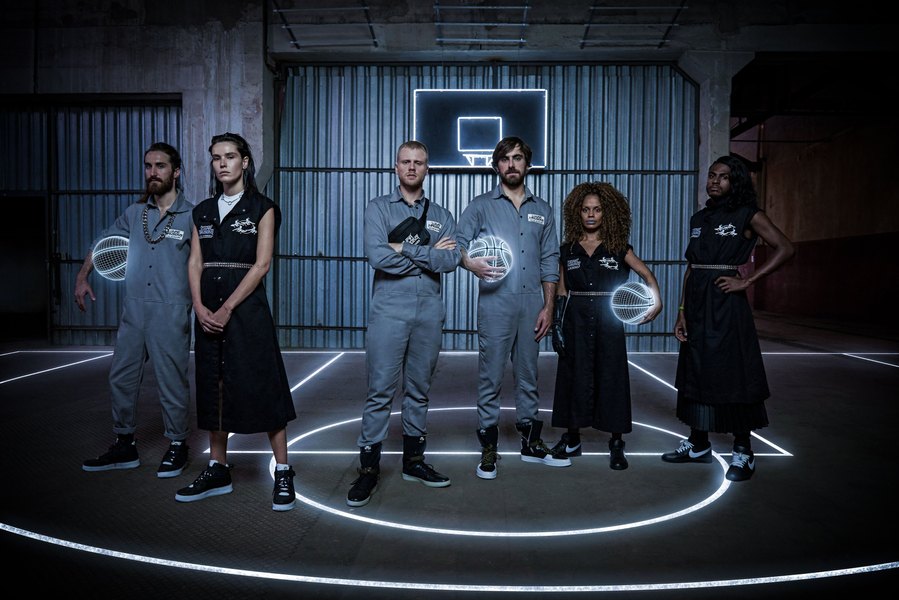 CoqCreative power by ProductionLink s.r.l. Nike Nike  Nike