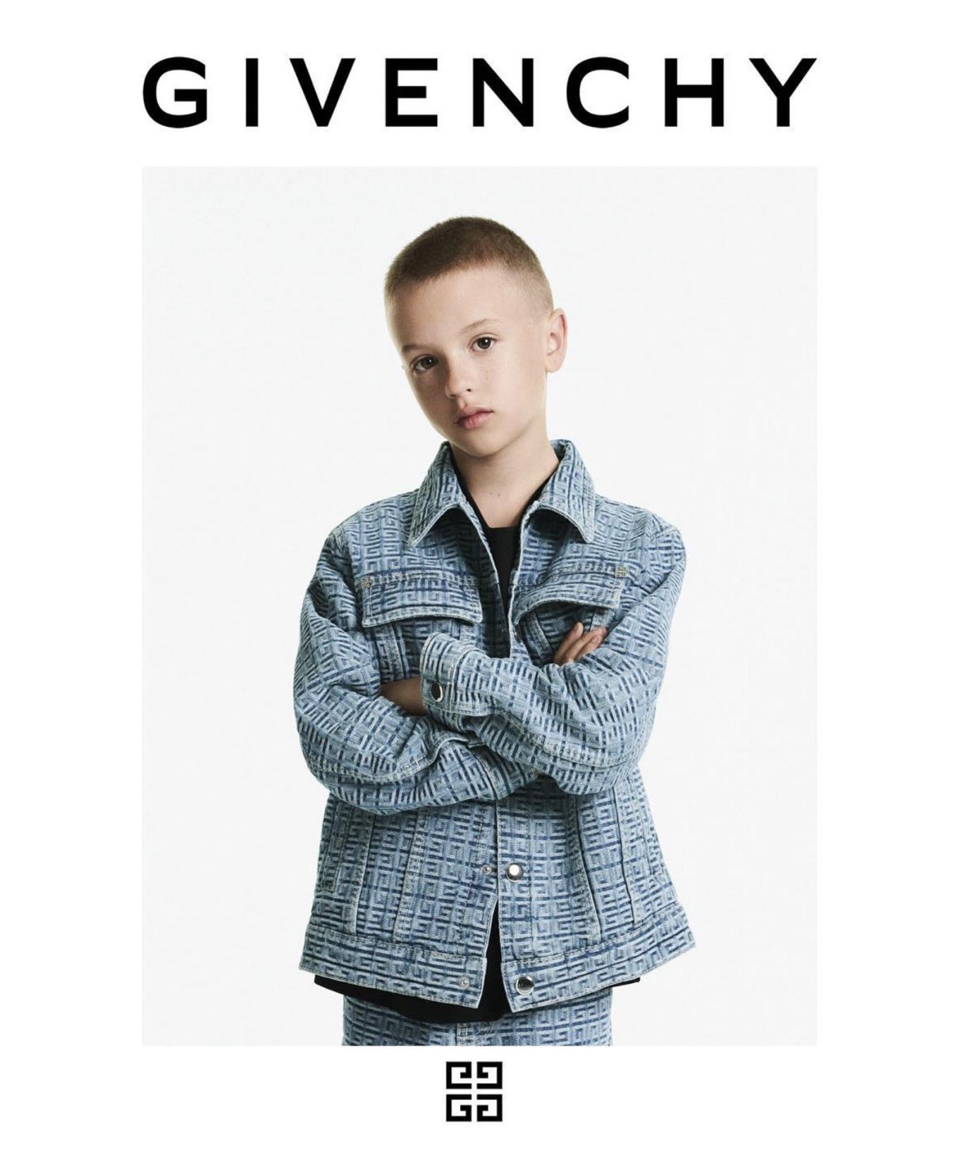 CoqCreative power by ProductionLink s.r.l. Givency-Kids Givency-Kids  Givency-Kids